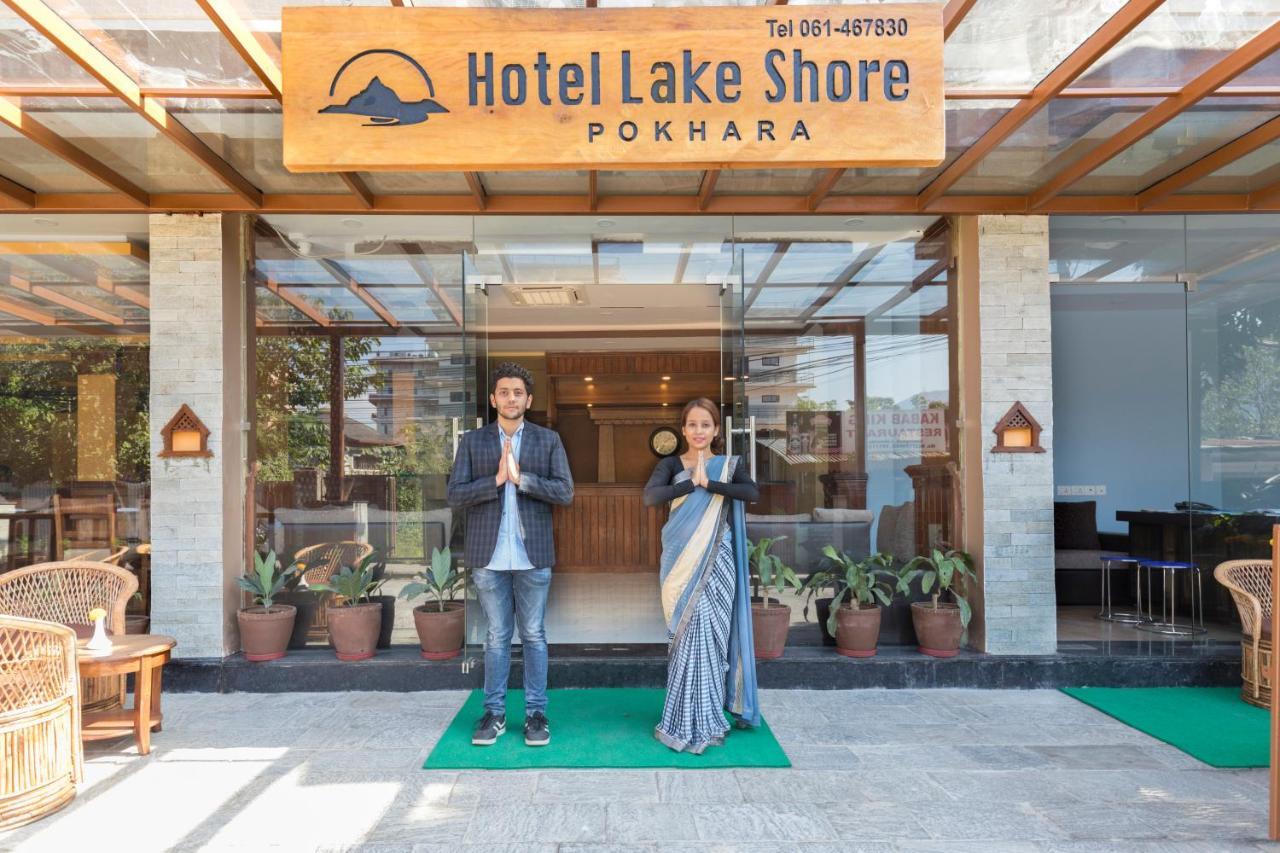 Hotel Lake Shore ポカラ エクステリア 写真
